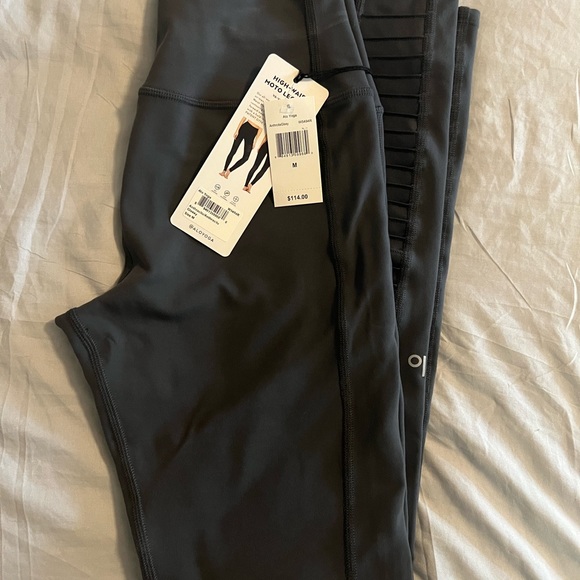 NWT Medium Gray Moto leggings - Picture 5 of 5